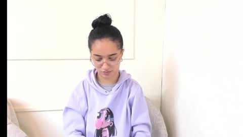 Snapshot of sarah_stone15 chatting on February 9, 2026, 3:10 am Sarah online show from February 9, 2026, 3:10 am