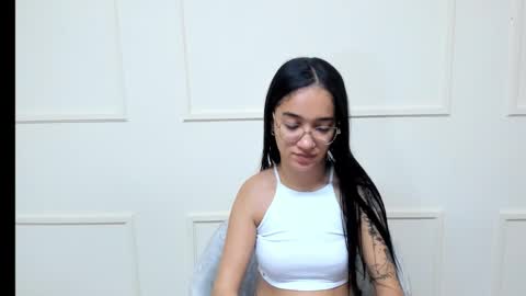 Snapshot of sarah_stone15 chatting on February 12, 2026, 2:28 am Sarah online show from February 12, 2026, 2:28 am