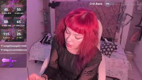 Snapshot of sarah_stoner chatting on November 14, 2025, 9:57 pm Loren online show from November 14, 2025, 9:57 pm