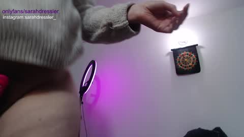 sarahdressler online show from January 7, 2025, 4:50 am