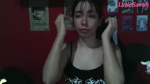 Snapshot of sarahhere1 chatting on October 21, 2025, 12:00 am sarahhere1 online show from October 21, 2025, 12:00 am
