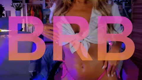 Snapshot of sarahholly chatting on February 15, 2026, 11:30 am Divine Sarah NONUDE model online show from February 15, 2026, 11:30 am