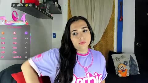  SARAHJEY     online show from March 20, 2026, 4:12 pm