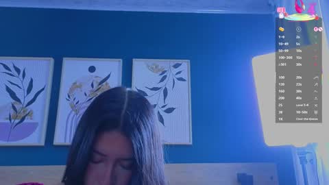 Snapshot of sarahmiler_ chatting on October 3, 2025, 11:51 am Sarah online show from October 3, 2025, 11:51 am