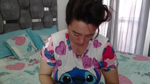 Snapshot of sarahott_1 chatting on March 29, 2026, 1:00 pm Lia online show from March 29, 2026, 1:00 pm