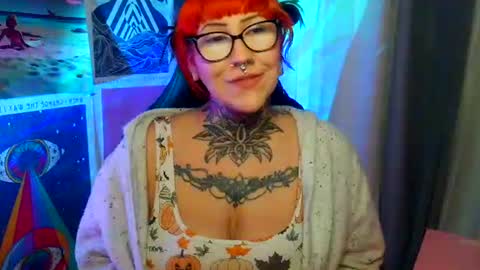 Sarah T online show from November 2, 2025, 6:38 am