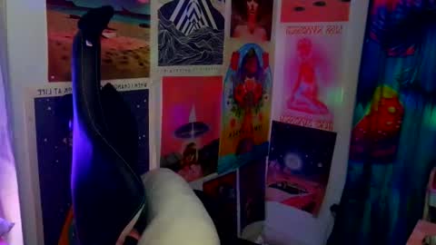 Snapshot of saraht666 chatting on February 15, 2026, 7:51 am Sarah T online show from February 15, 2026, 7:51 am