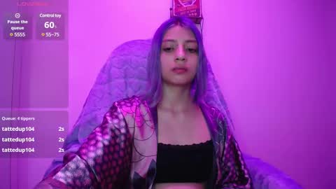 Snapshot of sarai_petite_ chatting on February 22, 2025, 5:55 am SARAI online show from February 22, 2025, 5:55 am