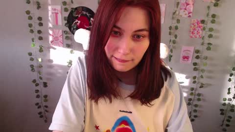 Snapshot of sarakinski chatting on January 13, 2025, 7:21 am Sara online show from January 13, 2025, 7:21 am