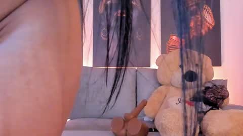 saralife69 online show from January 5, 2026, 5:27 pm