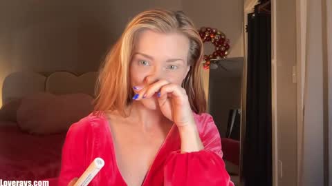 Back from Vacay  Follow for more here  online show from November 12, 2025, 11:03 pm