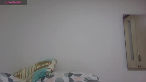 sara martinez online show from December 6, 2024, 1:40 am