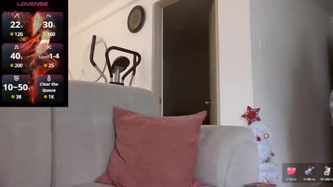 sara martinez online show from December 13, 2024, 7:53 pm