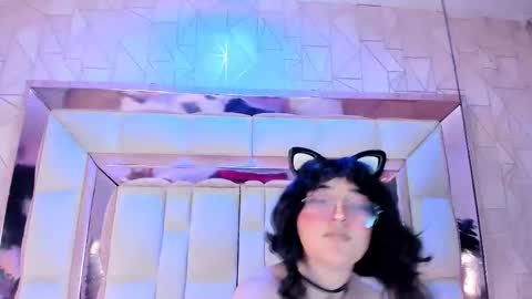 sara  online show from March 23, 2026, 6:17 am