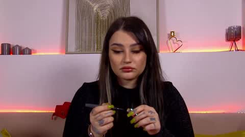 Monica online show from January 25, 2025, 8:42 am