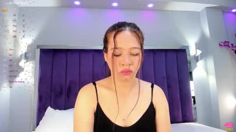 Sara   online show from October 15, 2025, 10:54 pm