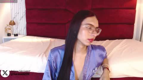 Snapshot of sarasaenz_99 chatting on December 23, 2024, 10:44 pm Sara online show from December 23, 2024, 10:44 pm