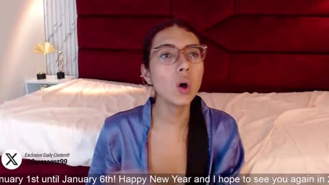 Snapshot of sarasaenz_99 chatting on December 31, 2024, 1:36 am Sara online show from December 31, 2024, 1:36 am