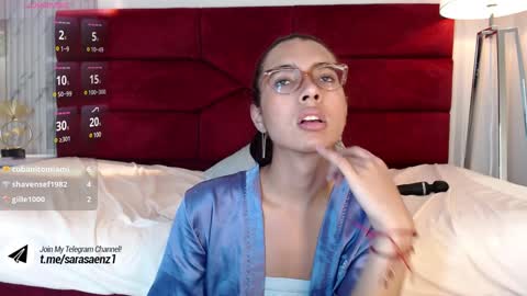 Snapshot of sarasaenz_99 chatting on January 17, 2025, 10:45 pm Sara online show from January 17, 2025, 10:45 pm