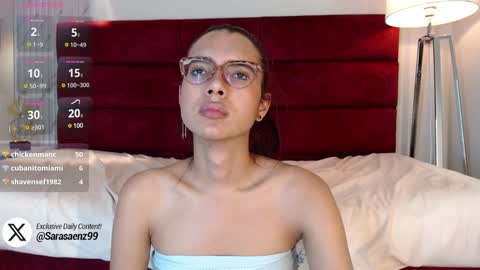 Snapshot of sarasaenz_99 chatting on January 18, 2025, 1:52 am Sara online show from January 18, 2025, 1:52 am