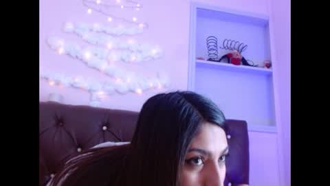 Snapshot of sarastonesx chatting on December 7, 2024, 12:02 pm sarastonesx online show from December 7, 2024, 12:02 pm
