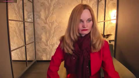 Snapshot of sarasubtlety chatting on December 13, 2025, 7:53 pm Sara online show from December 13, 2025, 7:53 pm