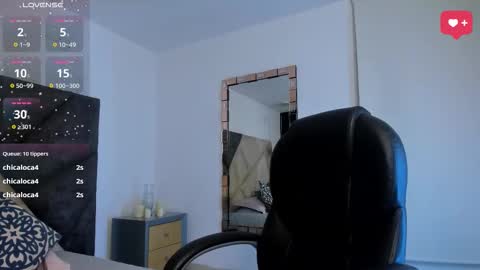      online show from October 21, 2025, 12:33 am