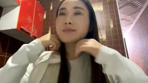 Snapshot of sarawaldhoff chatting on March 13, 2026, 3:51 pm Niki online show from March 13, 2026, 3:51 pm