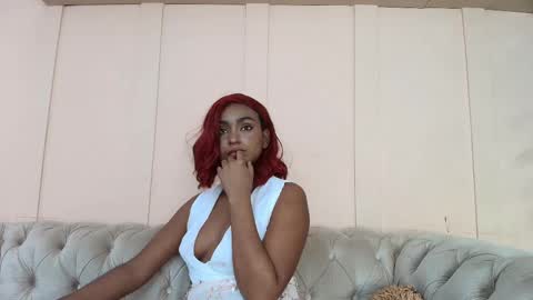 Snapshot of saray_mardez chatting on February 23, 2025, 6:34 pm Saray Mardez online show from February 23, 2025, 6:34 pm
