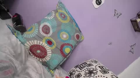 Snapshot of saraykalath chatting on February 5, 2025, 9:40 pm sara online show from February 5, 2025, 9:40 pm