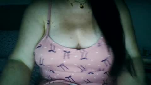 Snapshot of saretta46 chatting on November 1, 2025, 12:01 am Sara online show from November 1, 2025, 12:01 am