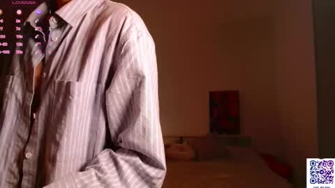 Snapshot of sarilit chatting on February 19, 2026, 3:02 am Your Selena 3 online show from February 19, 2026, 3:02 am