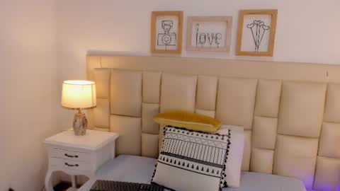 Snapshot of sarit_ chatting on July 6, 2026, 8:00 pm sarit_ online show from July 6, 2026, 8:00 pm