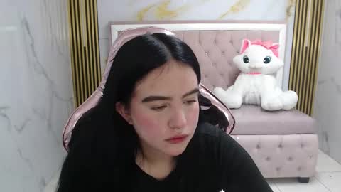 Sara  online show from February 6, 2026, 8:12 pm