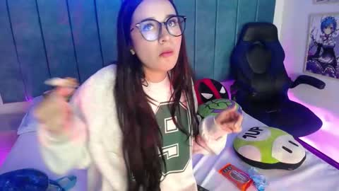 Snapshot of sasaloove chatting on February 17, 2025, 5:10 pm sasaloove online show from February 17, 2025, 5:10 pm