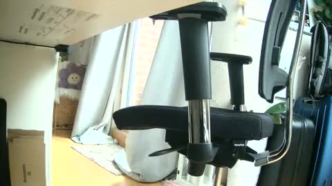 saschaalesi1976 online show from September 25, 2025, 9:13 am