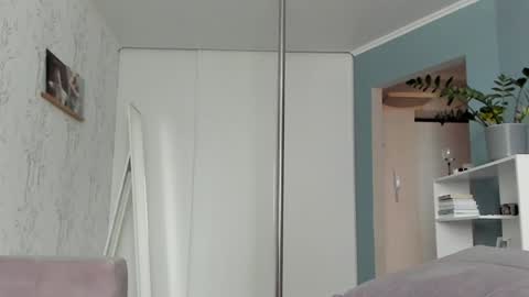 Snapshot of sasha_bell_ chatting on January 11, 2025, 7:06 am Sasha online show from January 11, 2025, 7:06 am