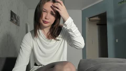 Snapshot of sasha_bell_ chatting on January 20, 2025, 3:37 am Sasha online show from January 20, 2025, 3:37 am