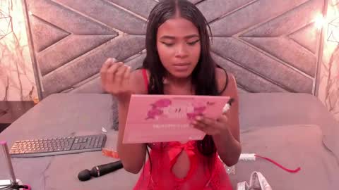 Snapshot of sasha_brownie_ chatting on April 19, 2026, 8:00 pm Sasha online show from April 19, 2026, 8:00 pm