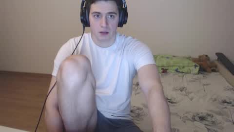 Snapshot of sasha_calvin chatting on October 24, 2025, 6:37 pm sasha_calvin online show from October 24, 2025, 6:37 pm