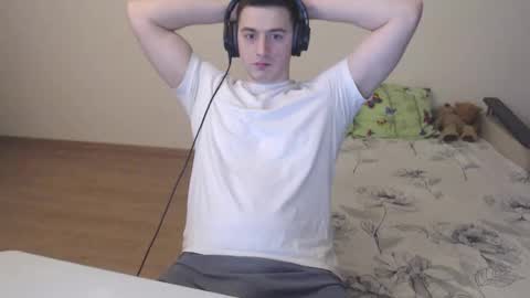 Snapshot of sasha_calvin chatting on November 17, 2025, 4:13 pm sasha_calvin online show from November 17, 2025, 4:13 pm