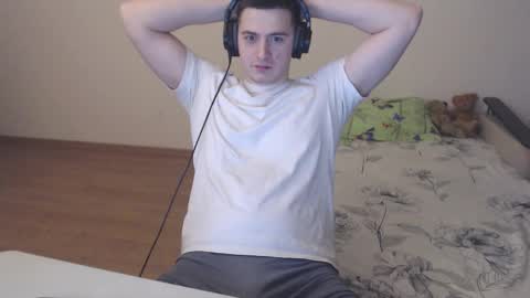 Snapshot of sasha_calvin chatting on November 18, 2025, 7:40 pm sasha_calvin online show from November 18, 2025, 7:40 pm