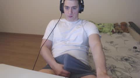 Snapshot of sasha_calvin chatting on November 19, 2025, 2:50 pm sasha_calvin online show from November 19, 2025, 2:50 pm