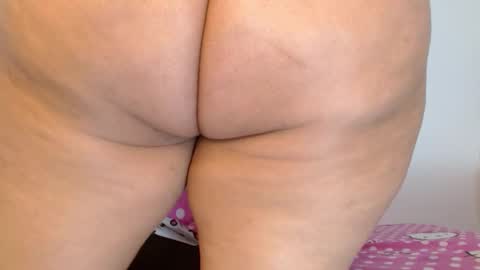 Snapshot of sasha_creamy chatting on February 21, 2025, 5:13 am Sasha Creamy online show from February 21, 2025, 5:13 am