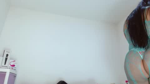 Snapshot of sasha_creamy chatting on September 16, 2025, 2:12 am Sasha Creamy online show from September 16, 2025, 2:12 am