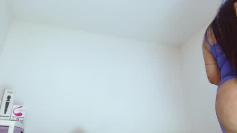 Snapshot of sasha_creamy chatting on September 30, 2025, 3:55 am Sasha Creamy online show from September 30, 2025, 3:55 am