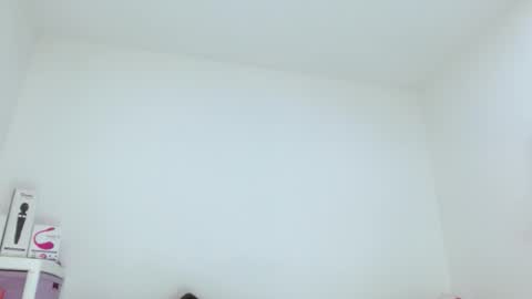 Snapshot of sasha_creamy chatting on October 4, 2025, 5:49 am Sasha Creamy online show from October 4, 2025, 5:49 am