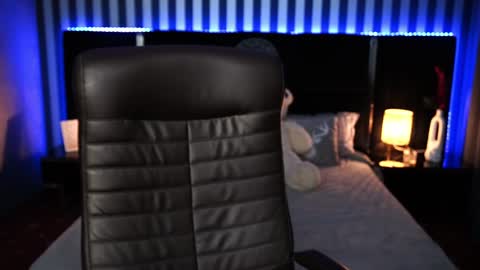 Snapshot of sasha_exclusive chatting on February 6, 2025, 3:37 am Sasha Exclusive online show from February 6, 2025, 3:37 am