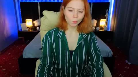 Snapshot of sasha_exclusive chatting on September 28, 2025, 12:54 pm Sasha Exclusive online show from September 28, 2025, 12:54 pm