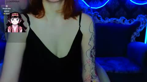 Snapshot of sasha_exclusive chatting on November 23, 2025, 2:17 pm Sasha Exclusive online show from November 23, 2025, 2:17 pm